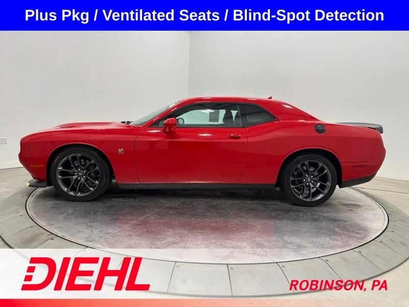 Used 2023 Red Dodge R/T Scat Pack image 4