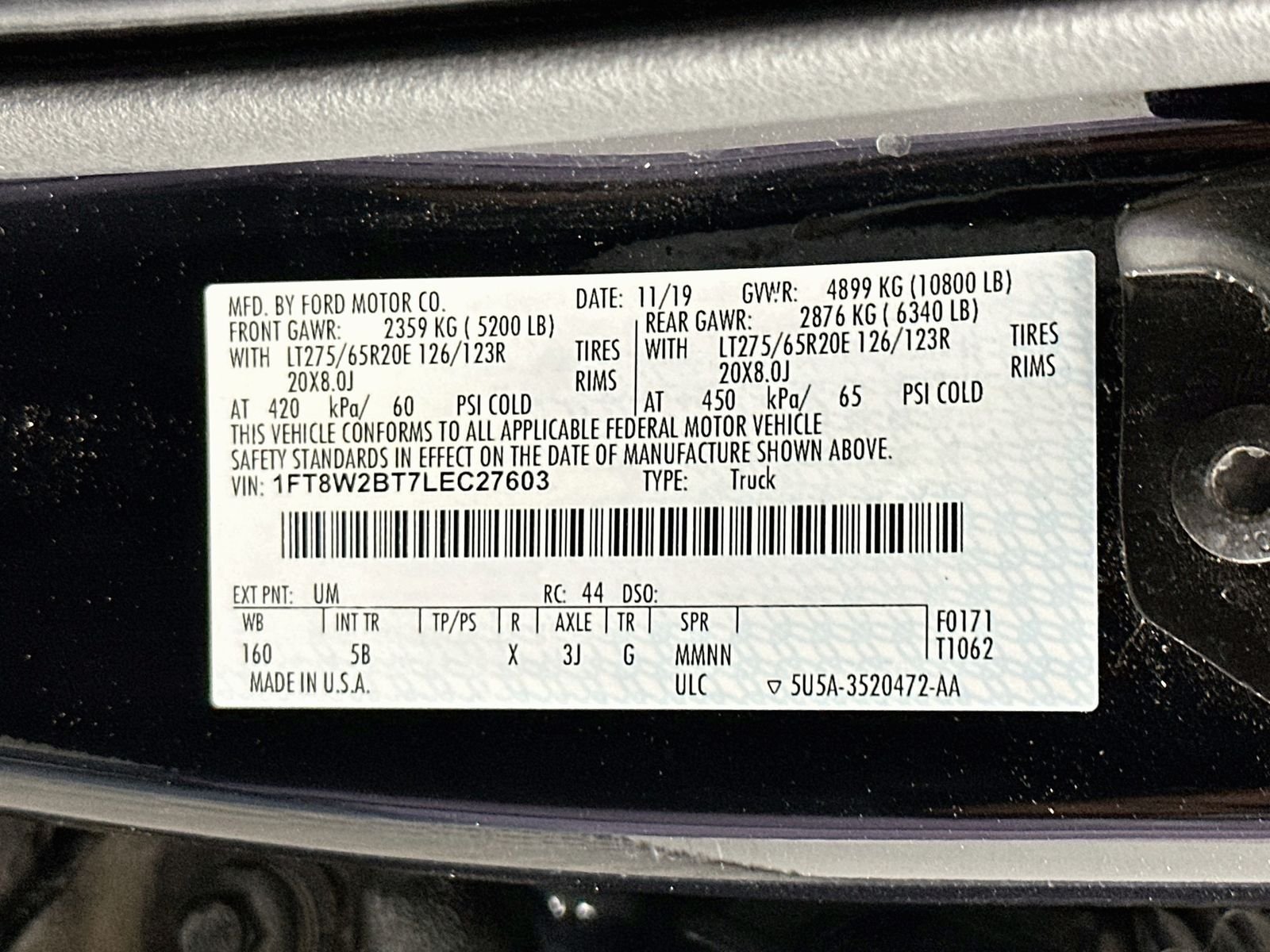 Used 2020 Black Metallic Ford Lariat image 33