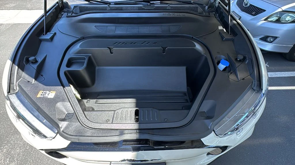 Certified Used 2025 Tan Ford Premium image 27