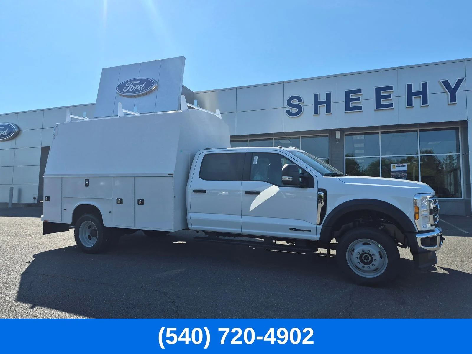 2026 Ford F-550 Super Duty Chassis Cab XL