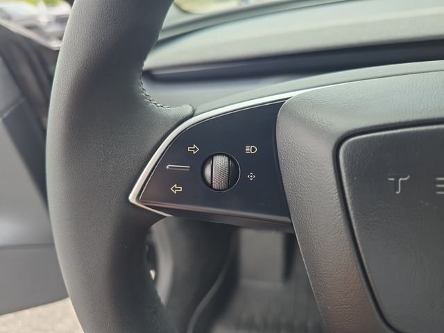 2025 Tesla Model 3 Long Range - Photo 24