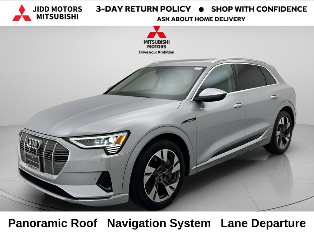 2022 Audi e-tron 95 kWh Premium quattro's photo