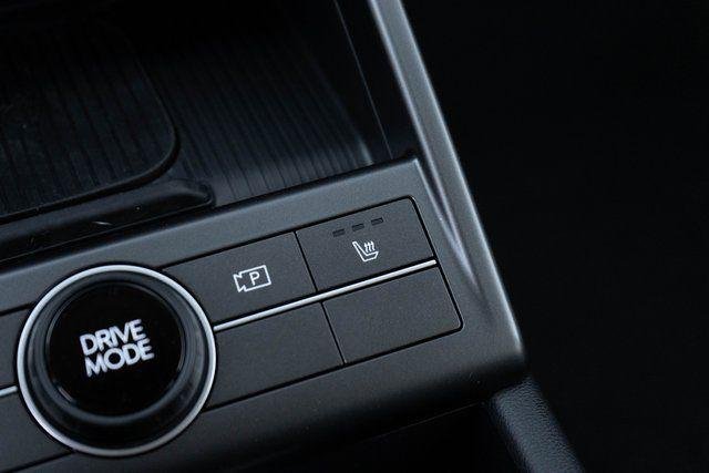 New 2026 Red Hyundai SEL Premium FWD image 25