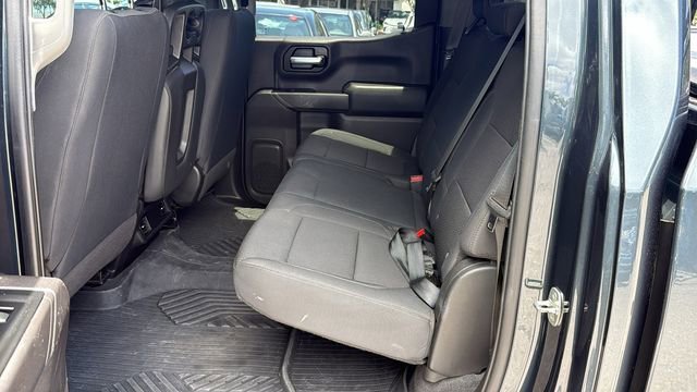 Used 2020 Shadow Gray Metallic Chevrolet Custom image 17