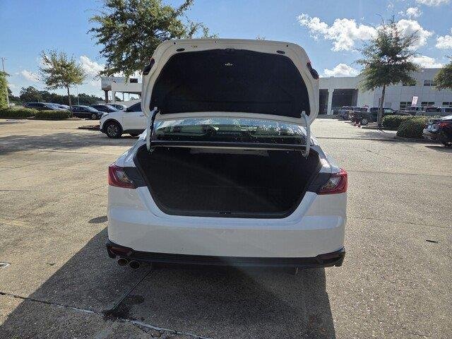 Used 2026 Ice Cap Toyota SE image 26