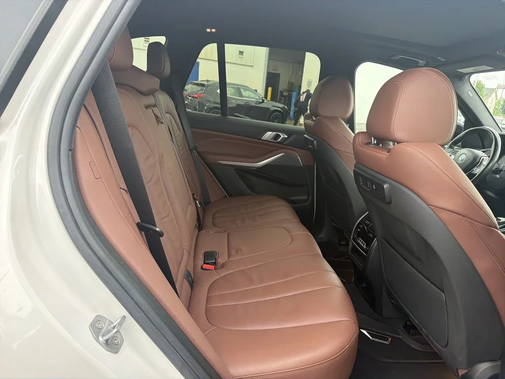 Certified Used 2019 Mineral White Metallic BMW xDrive40i image 42
