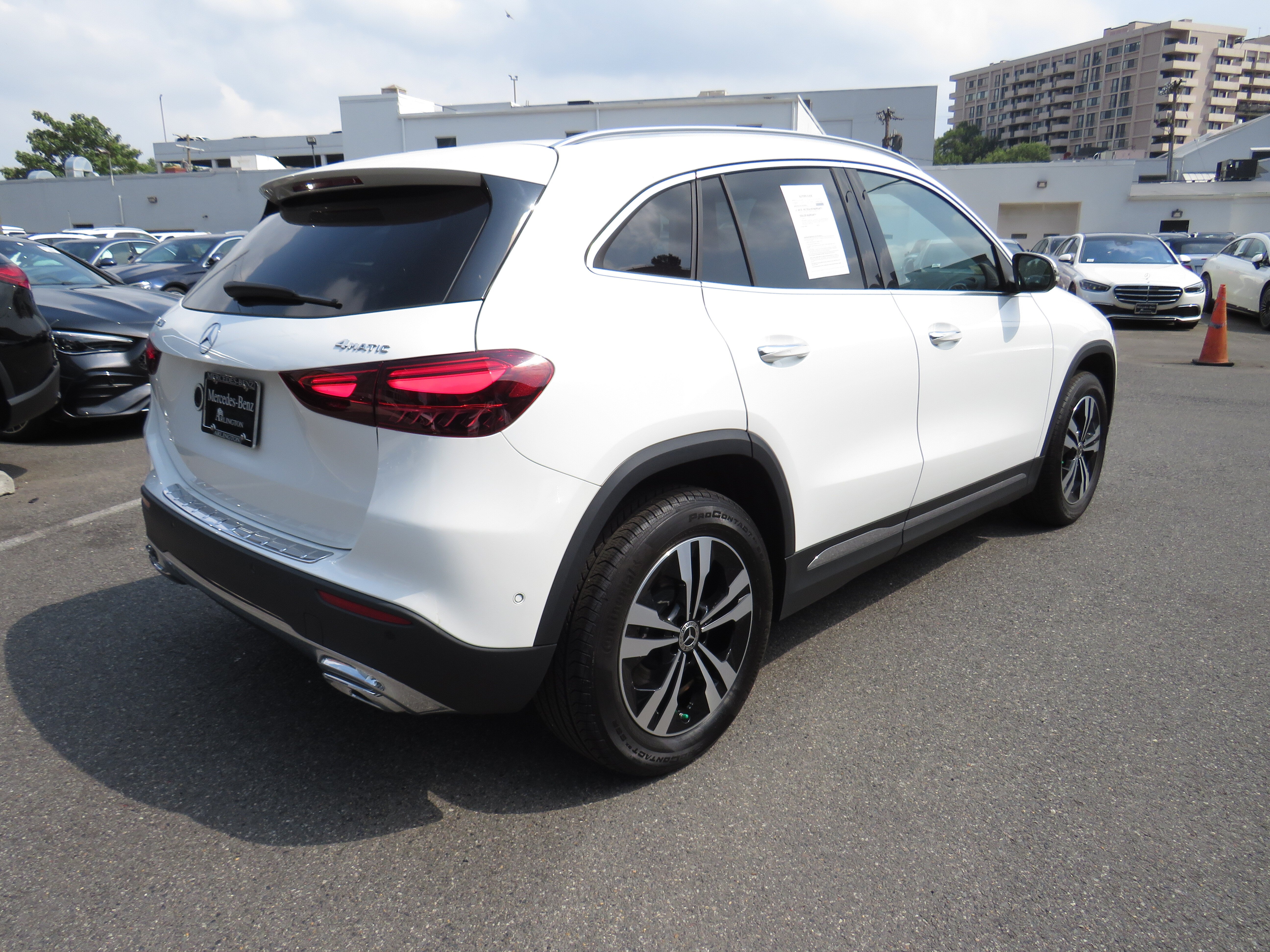 Used 2026 Polar White Mercedes-Benz GLA 250 4MATIC® image 4