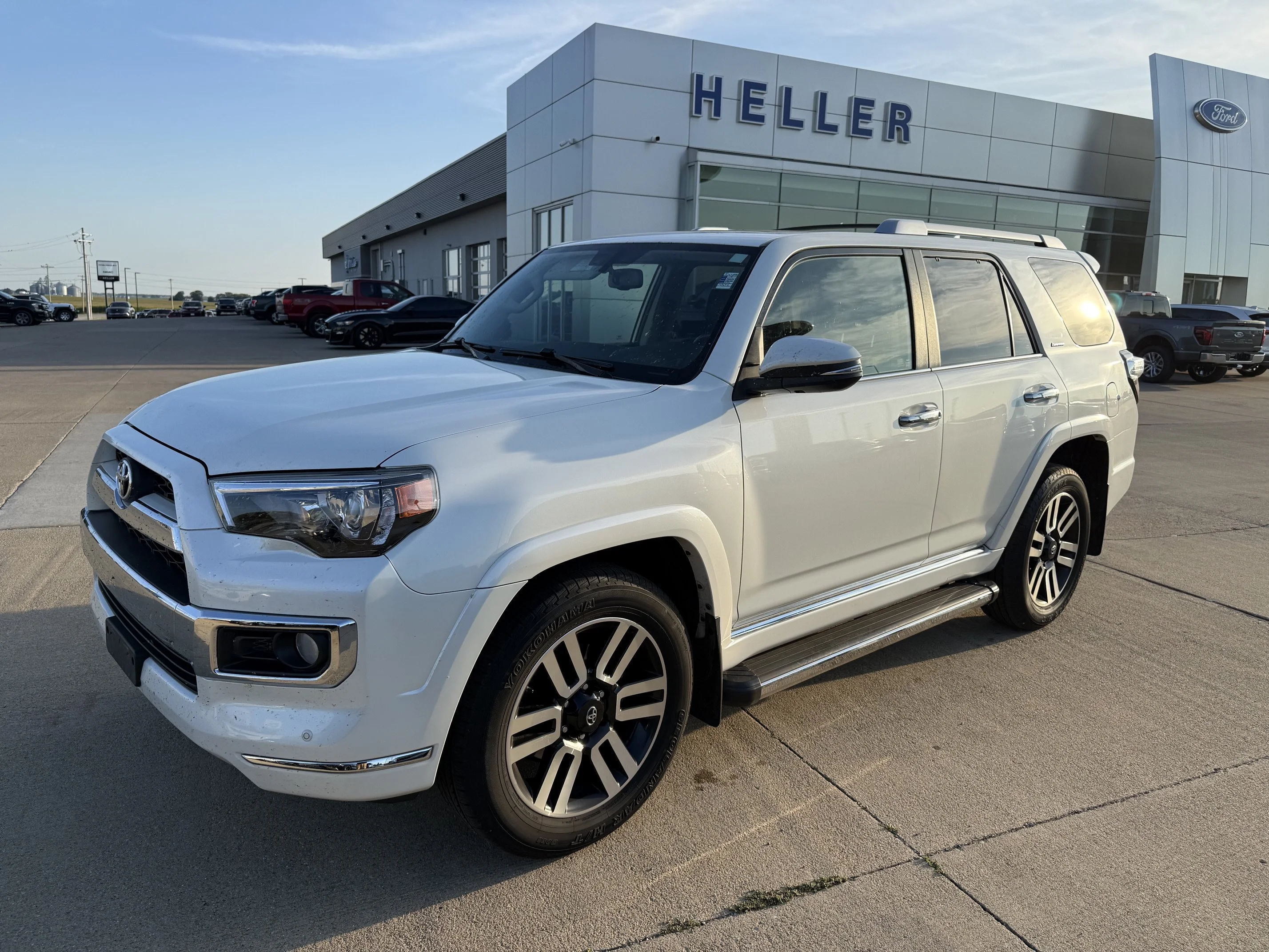 Used 2019 Blizzard Pearl Toyota Limited image 3