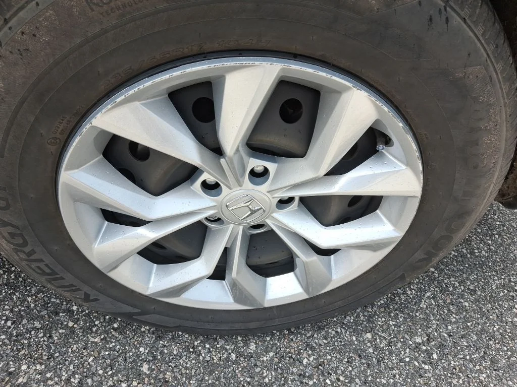 Used 2023  Honda LX image 11