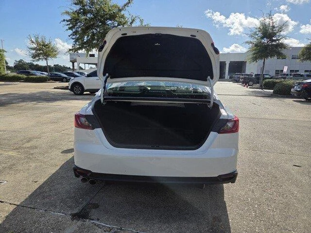 Used 2026 Ice Cap Toyota SE image 26