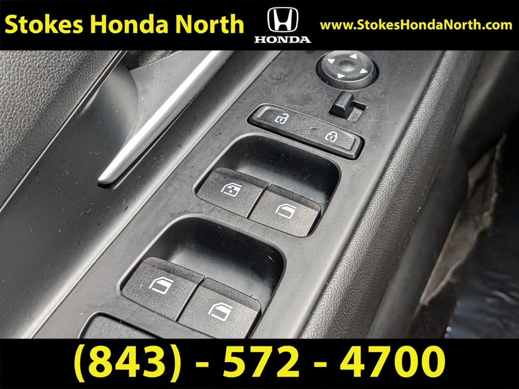 Used 2021 Gray Hyundai SEL image 22