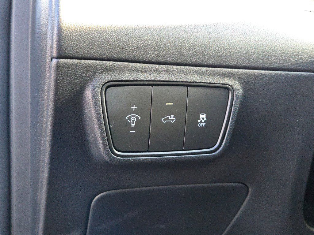 Used 2022 Gray Hyundai Limited image 25