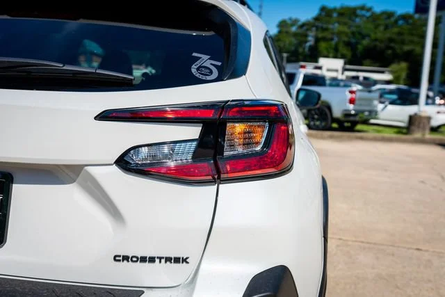 New 2026 Crystal White Pearl Subaru Premium image 17