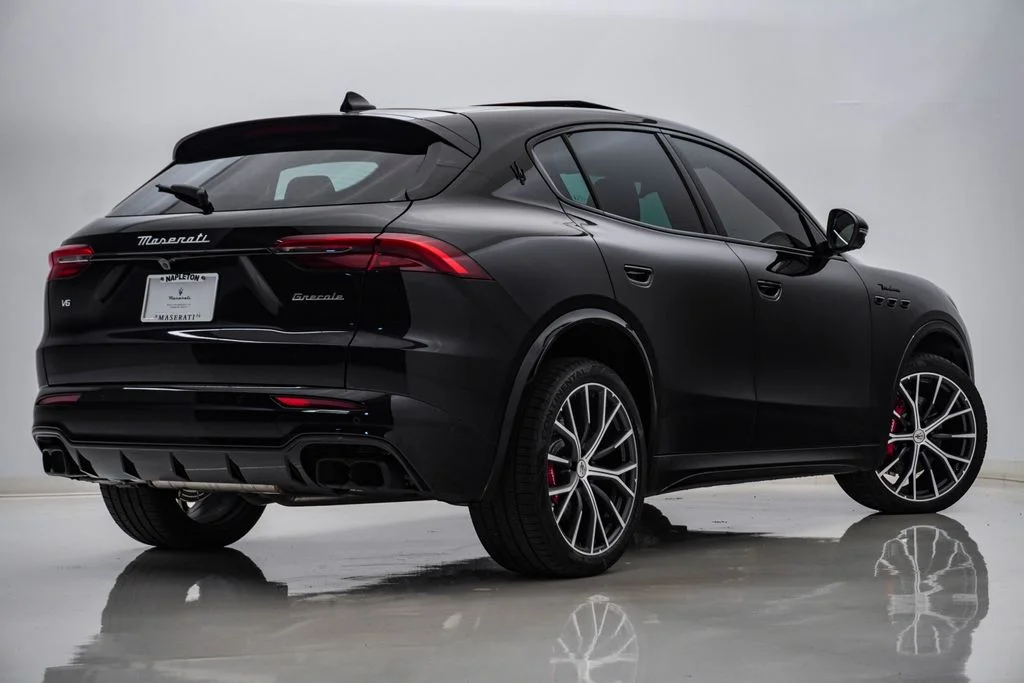 2026 Maserati Grecale Modena V6 - Photo 9