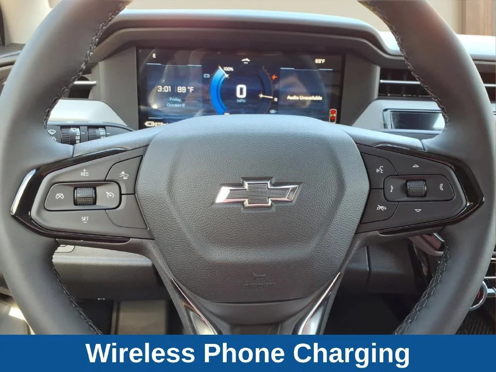 2027 Chevrolet Bolt RS - Photo 11