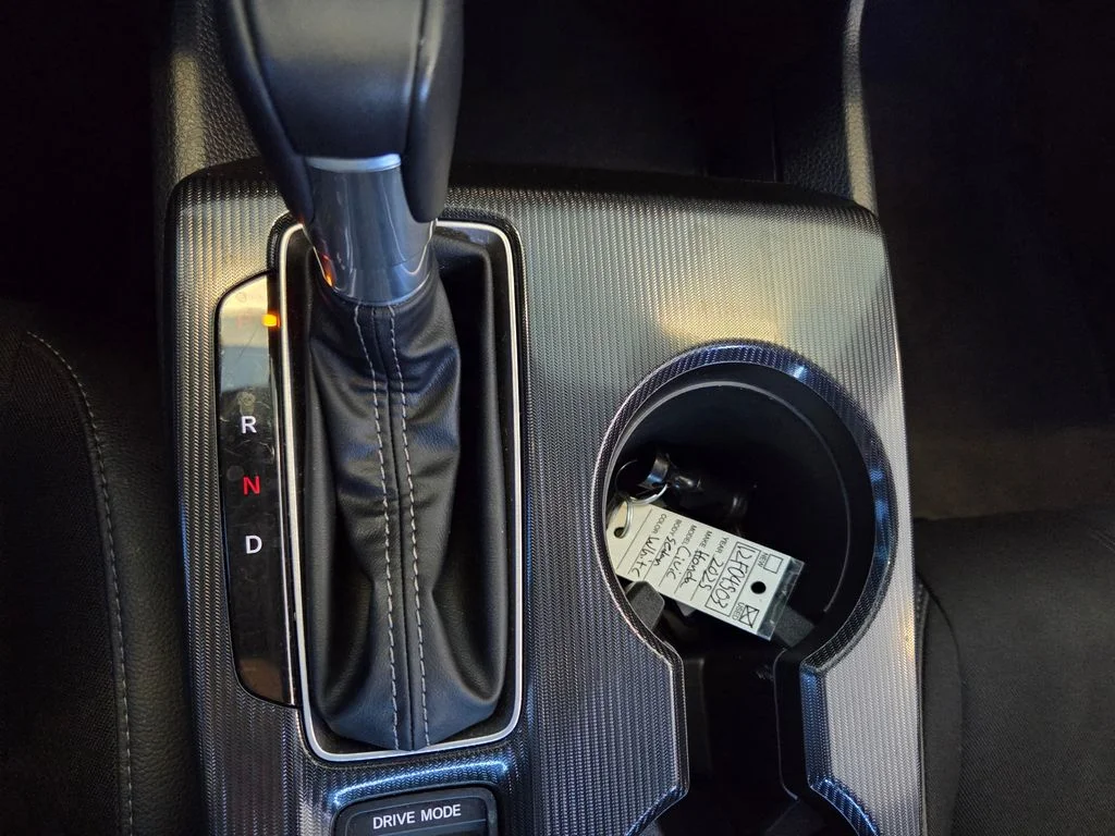 2025 Honda Civic Hatchback Sport - Photo 38