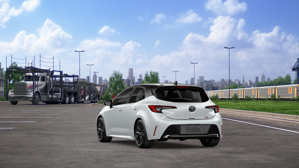 New 2027 Wind Chill Pearl with Black roof Toyota XSE image 7