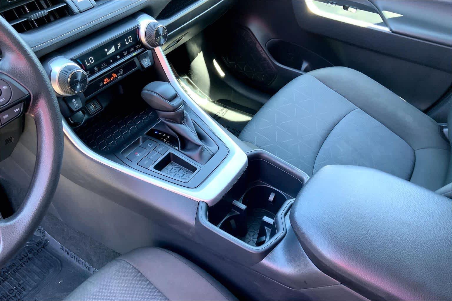 Used 2025 Silver Sky Metallic Toyota XLE image 16