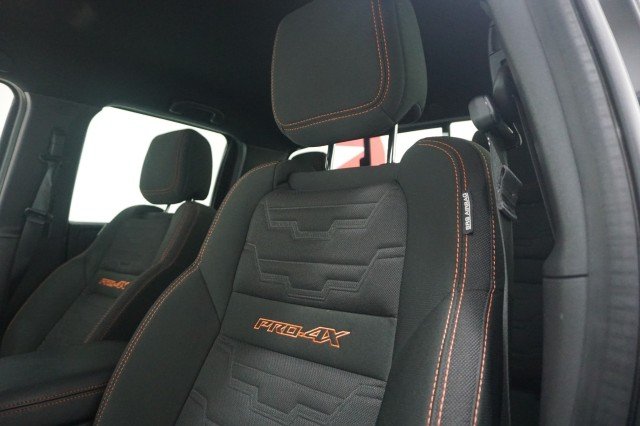 Used 2026 Super Black Nissan PRO-4X image 19
