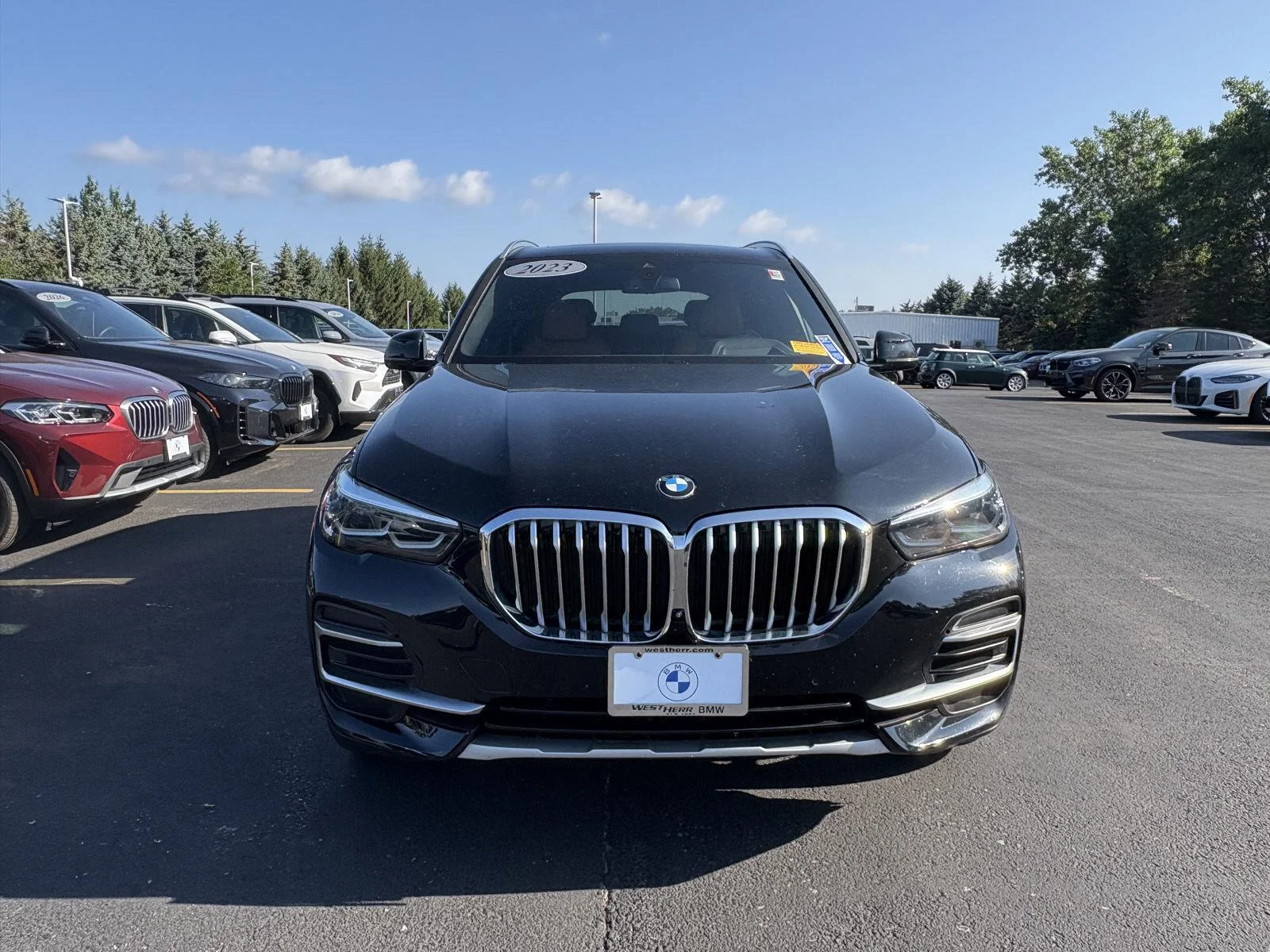 Used 2023 Jet Black BMW xDrive40i image 2