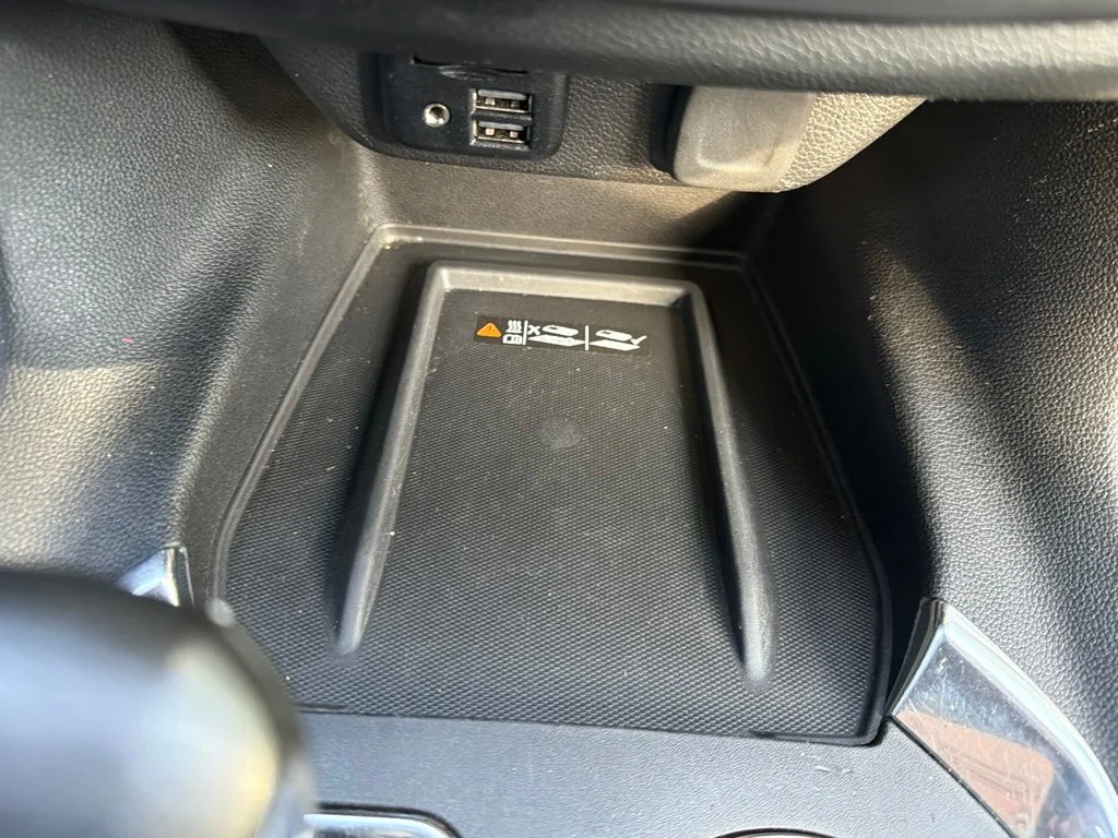 Used 2023 Black Chevrolet Premier image 17