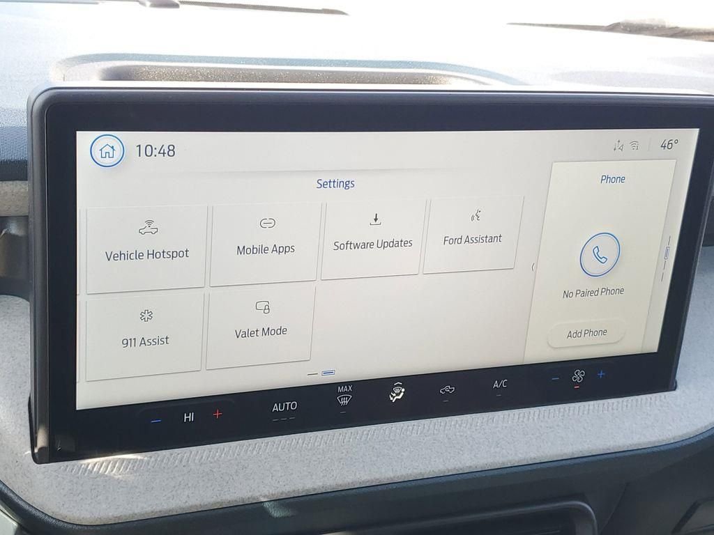 New 2026 Oxford White Ford XLT image 16