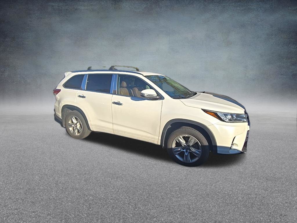 Used 2019 Blizzard Pearl Toyota Limited image 9