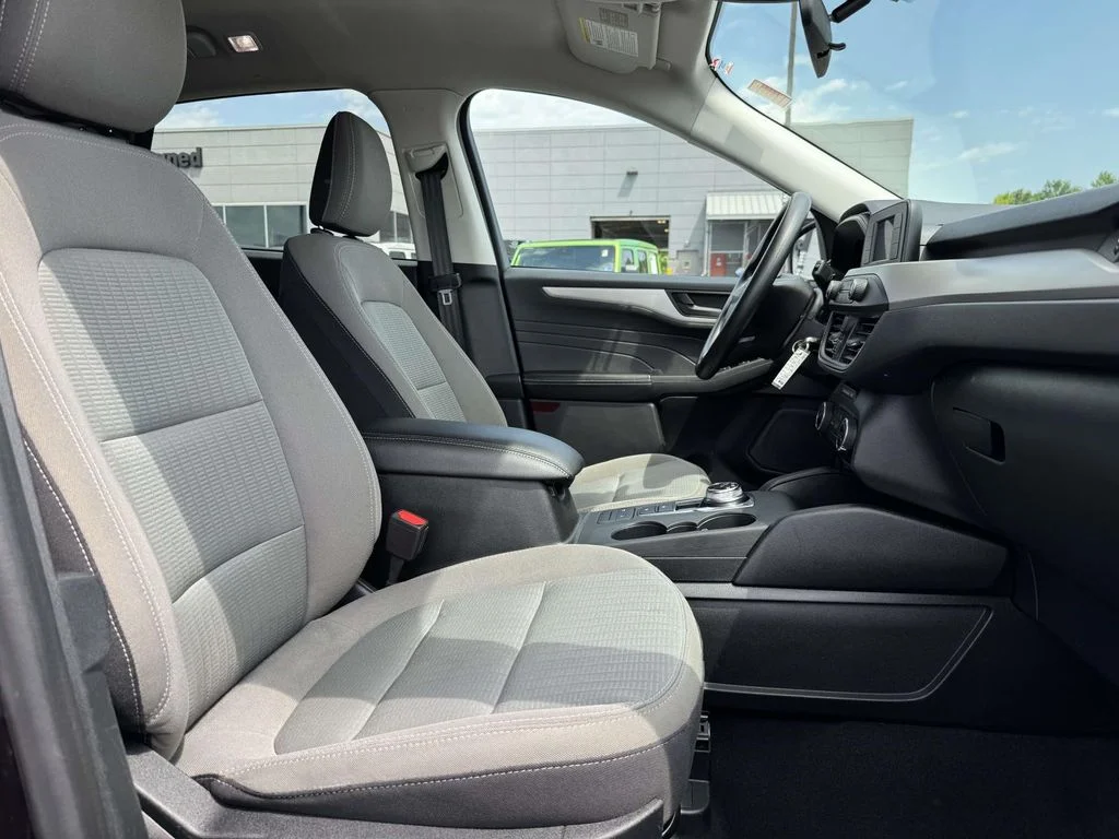 Used 2021 Blue Ford S image 14