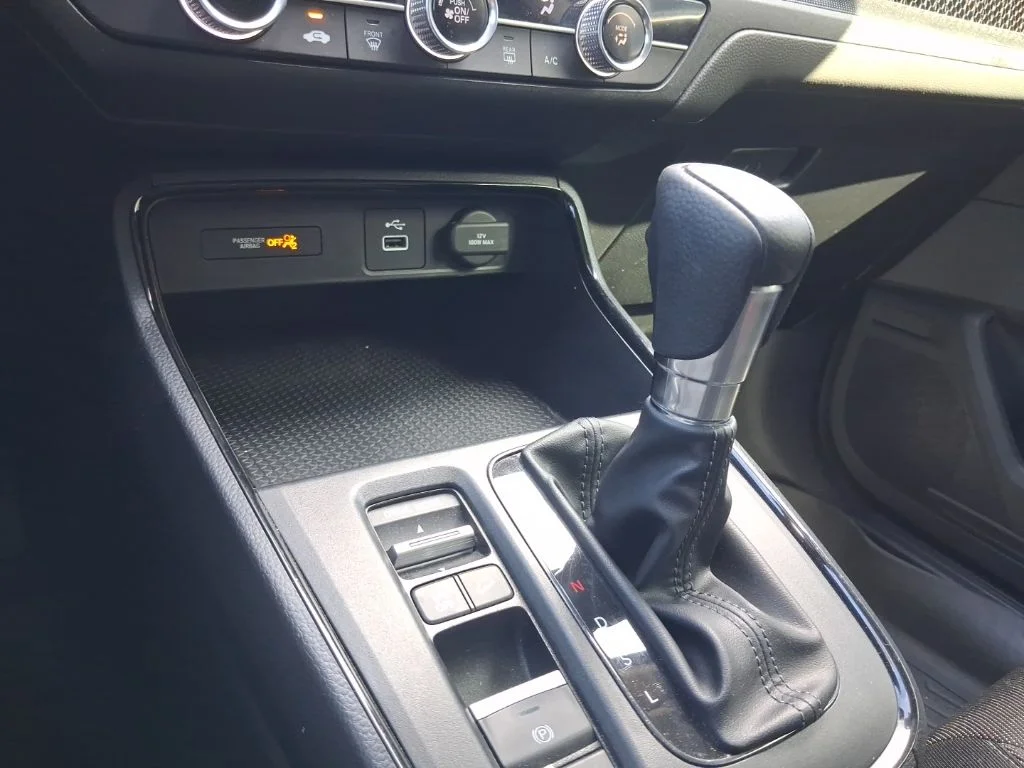 Used 2024  Honda LX image 26