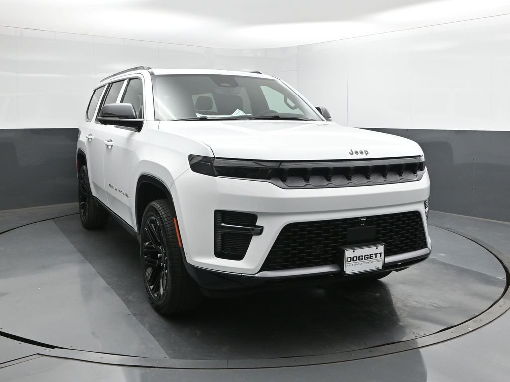 New 2026 Bright White Clear-Coat Exterior Paint Jeep Limited Reserve image 17