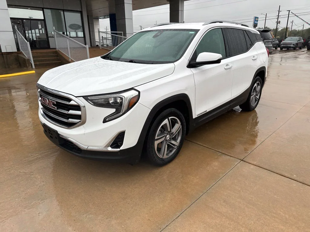 Used 2020 White GMC SLT image 27