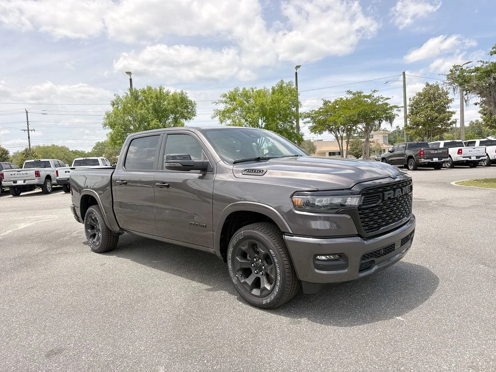 2026 RAM 1500 Big Horn/Lone Star Crew Cab 5'7's photo