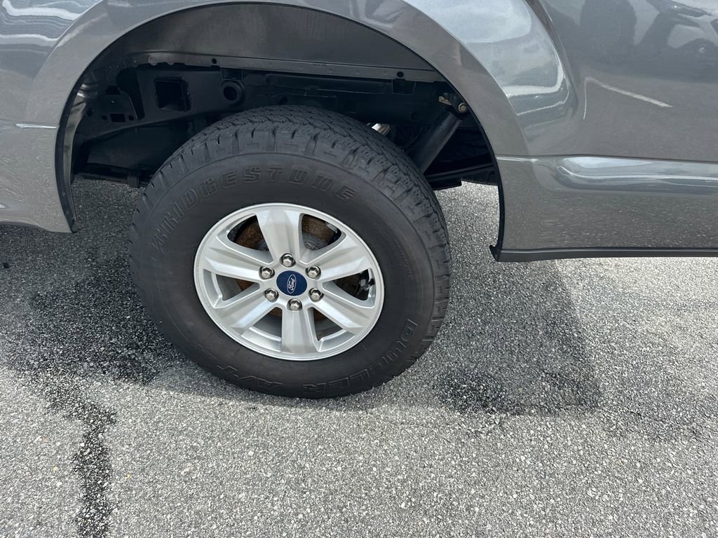Used 2020  Ford XL image 19