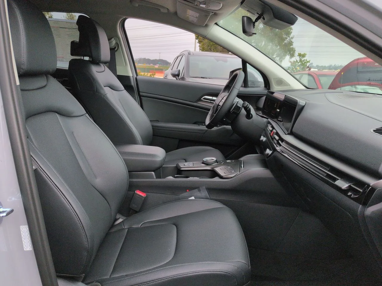New 2026 Wolf Gray Kia EX image 29
