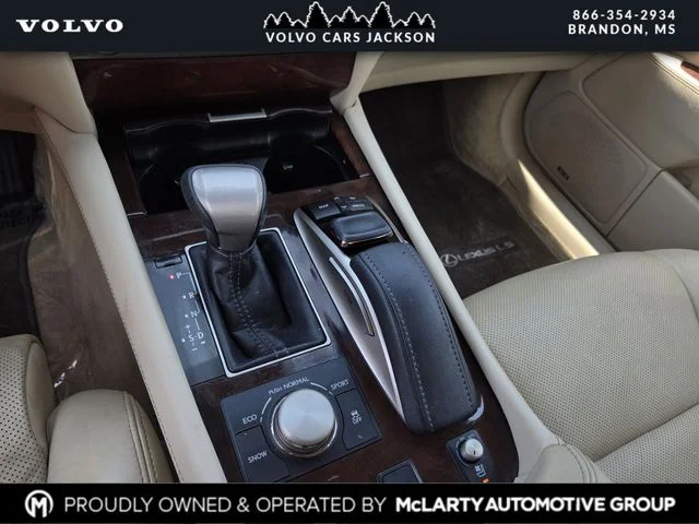 Used 2016 Red Lexus 460 image 12