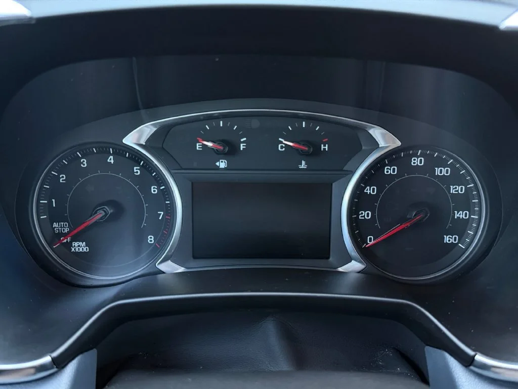 Used 2019 SUMMIT WHITE Chevrolet  image 19