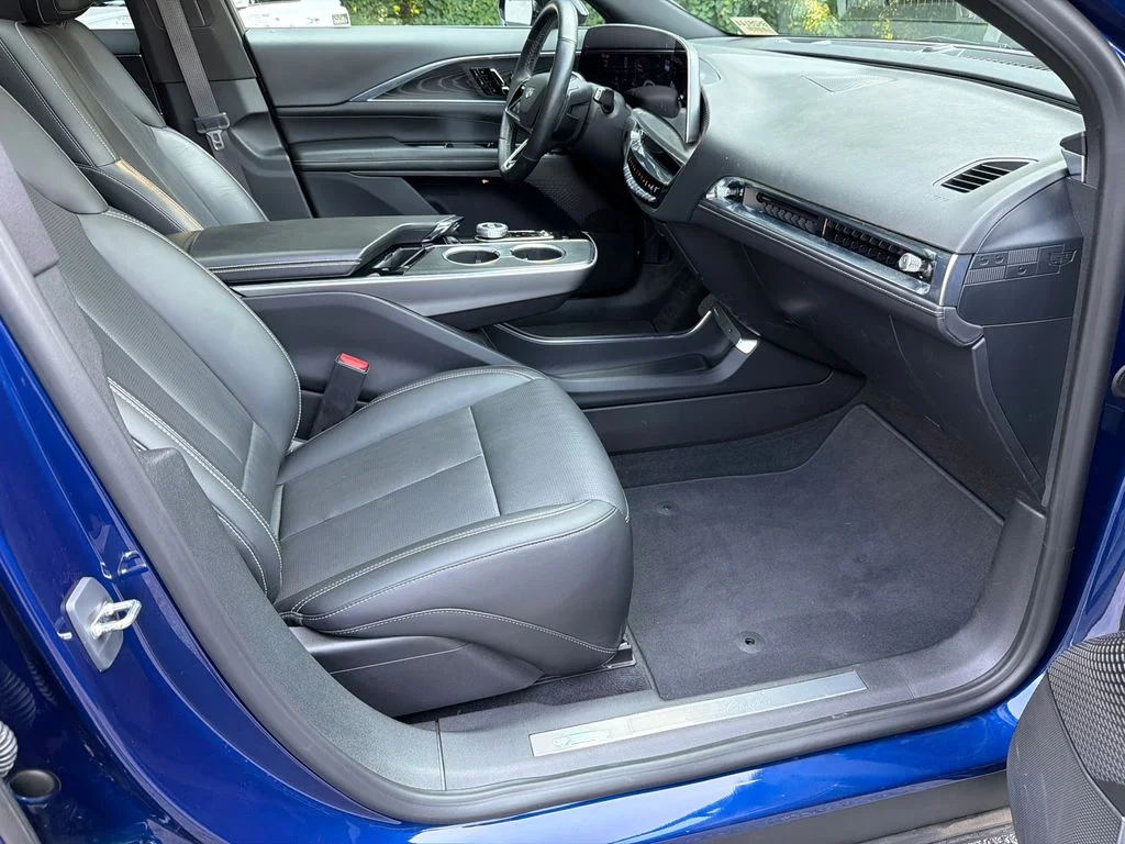 Used 2024 Blue Cadillac Sport image 13