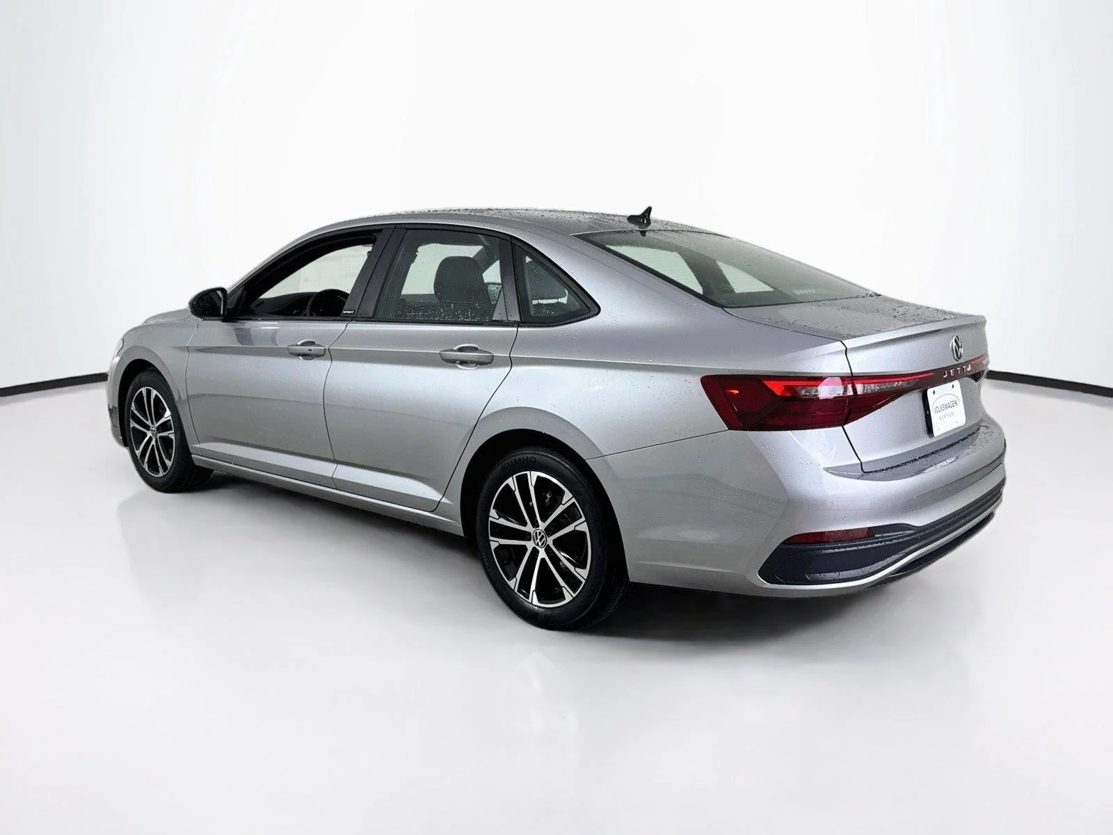 New 2027 Pyrite Silver Metallic Volkswagen Sport image 7
