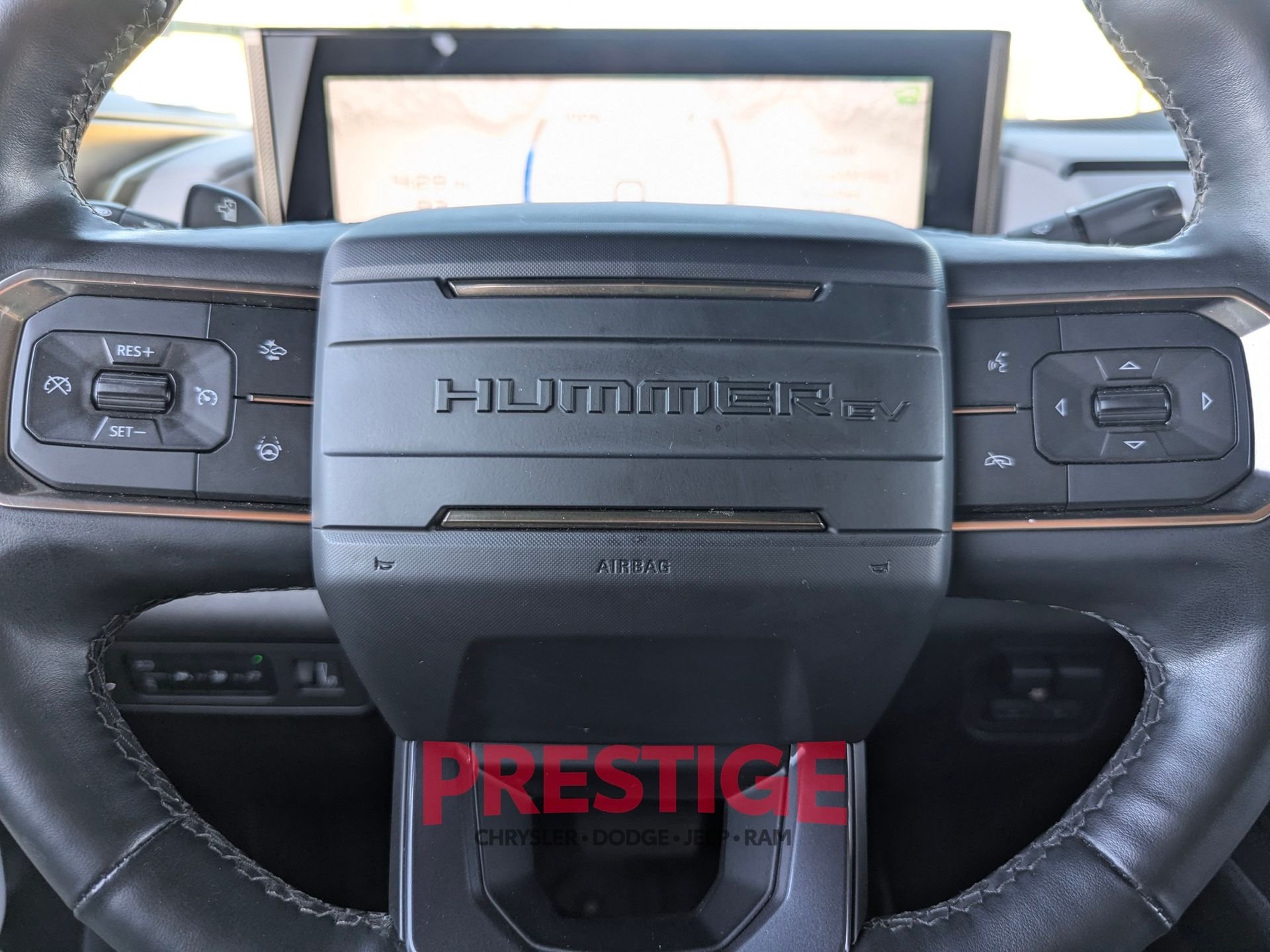 Used 2024 Black GMC 2X image 21
