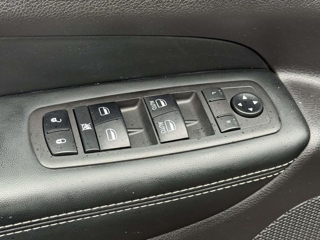 Used 2021 Brown Jeep Limited image 30