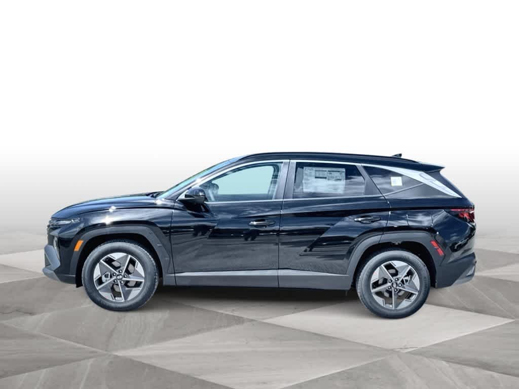 New 2026 Phantom Black Hyundai SEL image 5