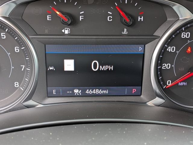 Used 2022 Beige GMC AT4 image 29