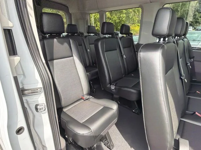 New 2026 Oxford White Ford Passenger Van XL image 84