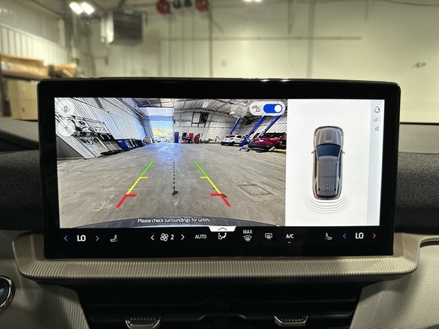 2026 Ford Explorer Active - Photo 27