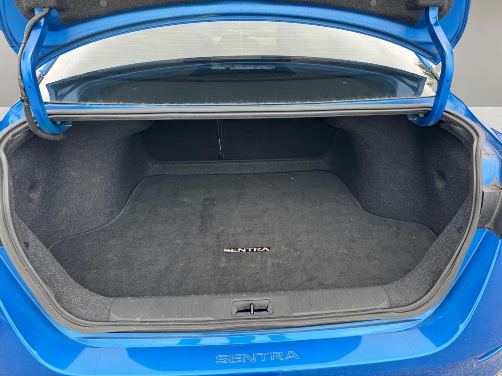 Used 2021 Electric Blue Metallic Nissan SV image 12