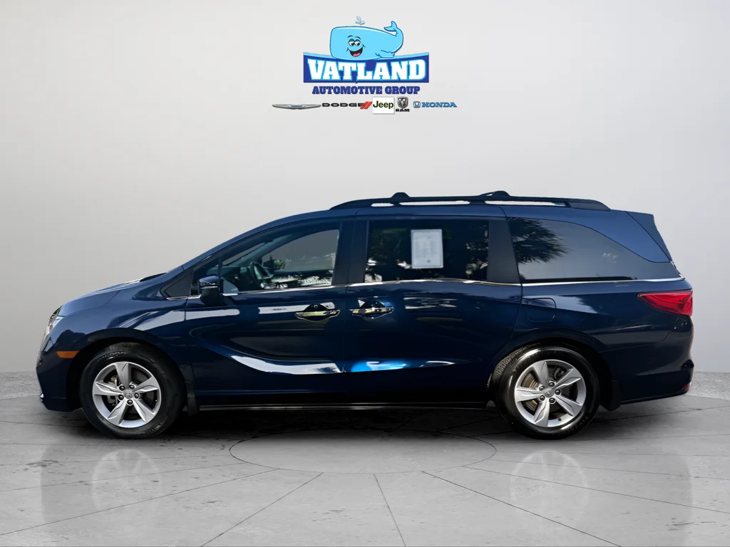 Certified Used 2020 Crystal Black Pearl Honda EX-L image 2