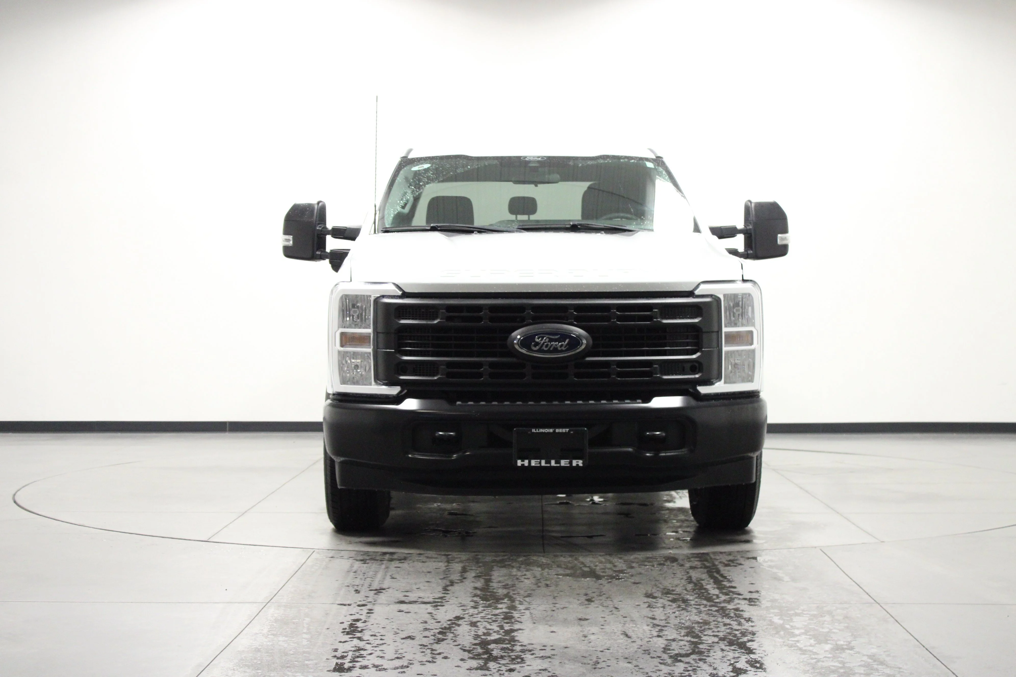 Used 2024 Oxford White Ford XL image 9