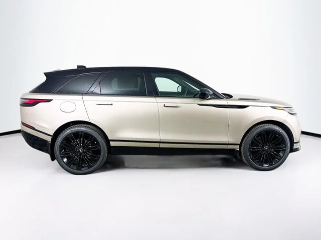 New 2026 Gold Land Rover Dynamic SE image 4