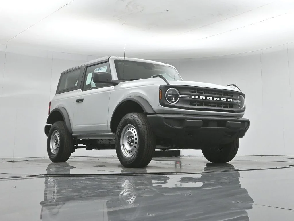 New 2026 Avalanche Gray Ford Base image 43