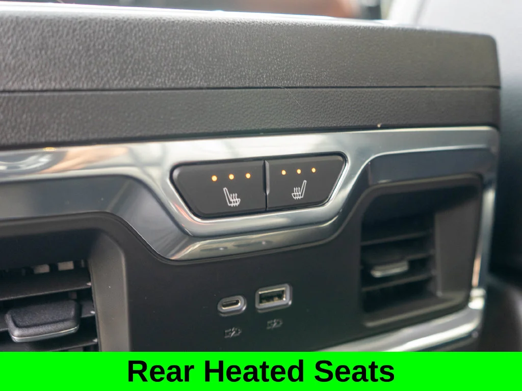 Used 2023 White GMC Denali image 16